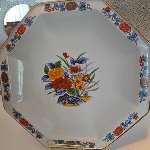 Japanese porcelain Arita Porcelain Deep Plate Handpainted Floral Motif Gold Rim
